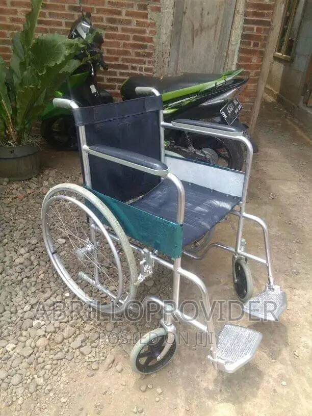 Used Almunium Wheelchair Kw78