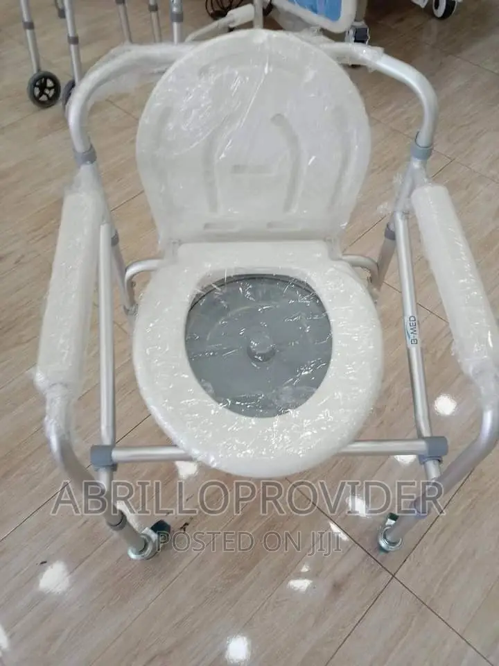Toilet Commode Chair/ Easily Accessible /