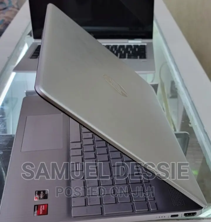 New Laptop HP Stream Notebook 8GB AMD Ryzen 3 SSD 512GB