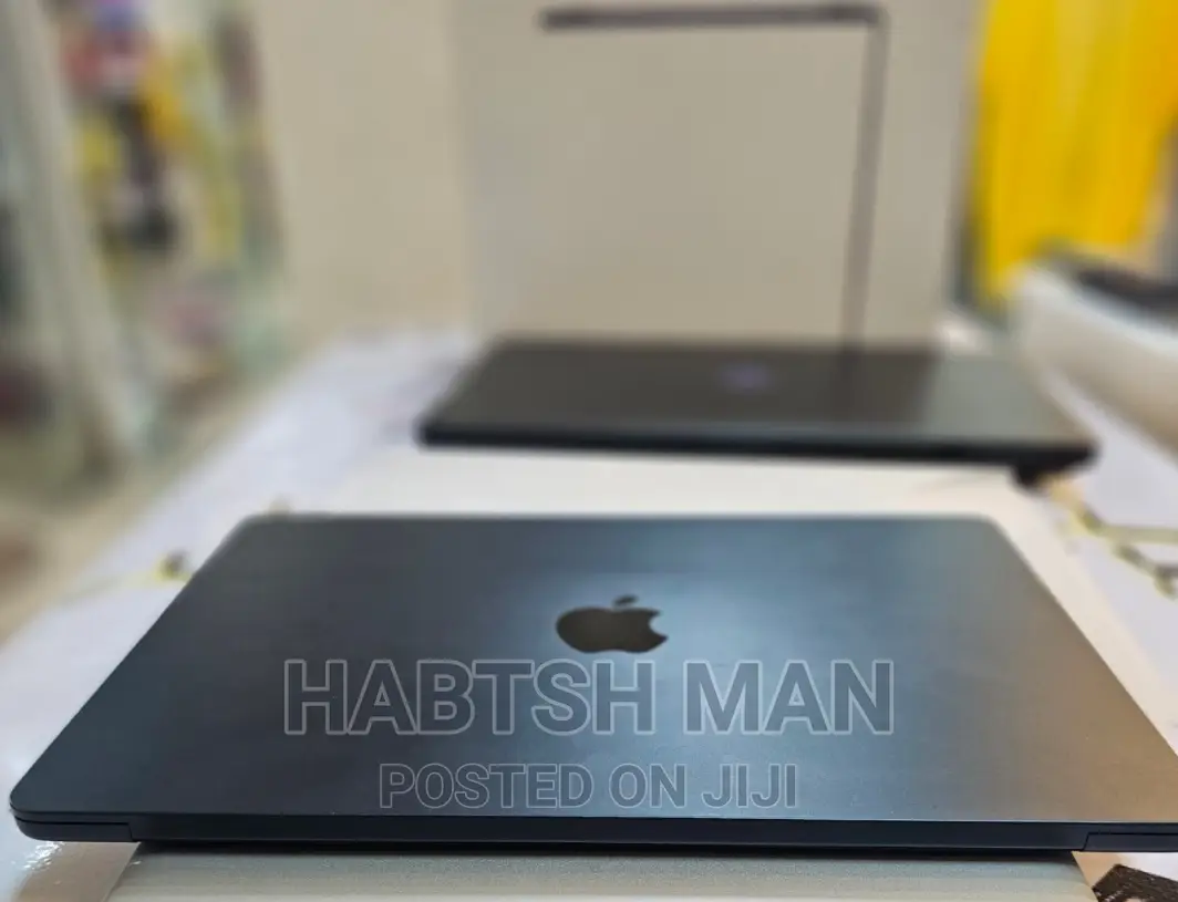 New Laptop Apple MacBook Air 8GB Apple M2 SSD 256GB