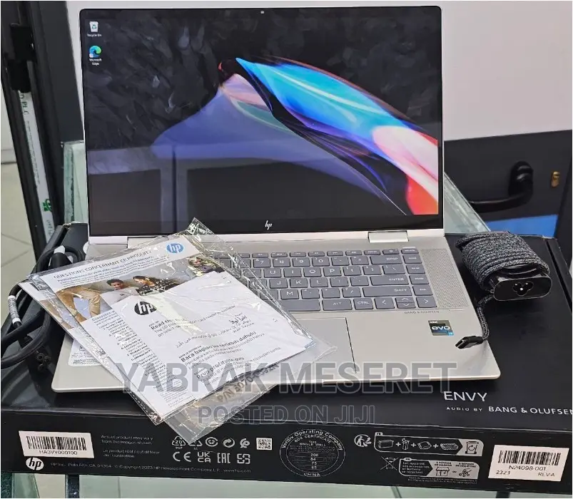 New Laptop HP Envy X360 16GB Intel Core I7 SSD 1T