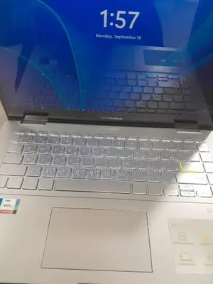 Photo - New Laptop Asus VivoBook Flip 14 TP410UA 16GB Intel Core I5 SSD 512GB