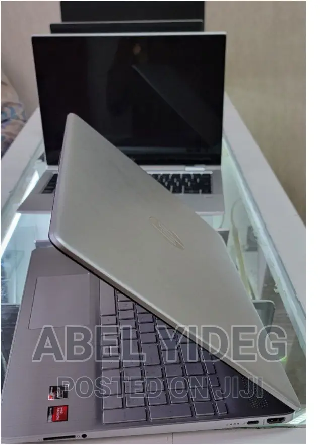 New Laptop HP Stream Notebook 8GB AMD Ryzen 3 SSD 512GB