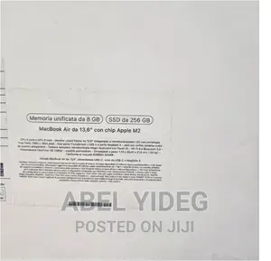 New Laptop Apple MacBook Air 2022 M2 8GB Apple M2 SSD 256GB