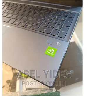 New Laptop HP Pavilion 15 8GB Intel Core I7 SSD 512GB