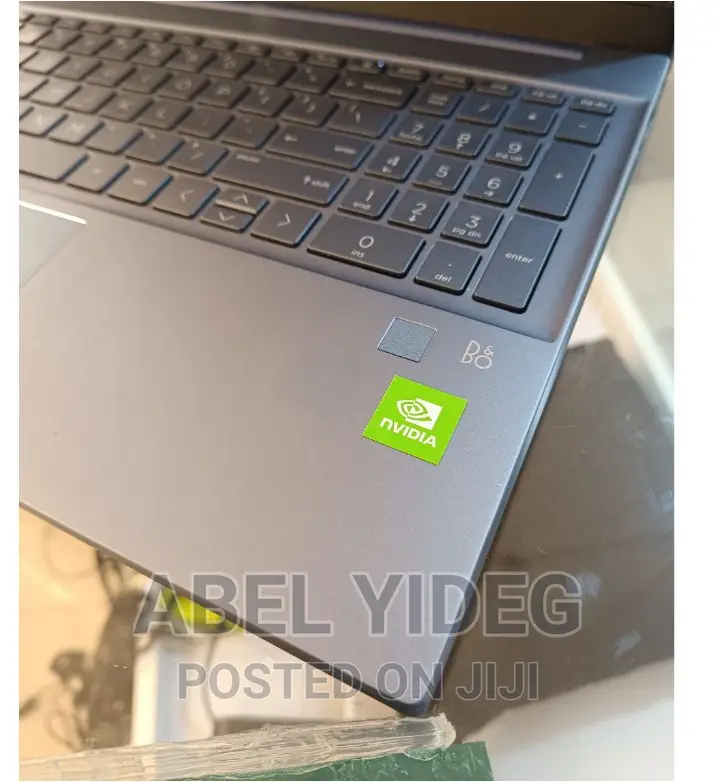 New Laptop HP Pavilion 15 8GB Intel Core I7 SSD 512GB