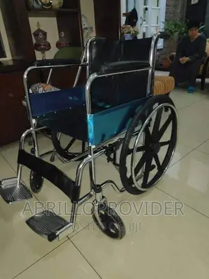 Almunium Wheelchair Foldable/ Flexible/
