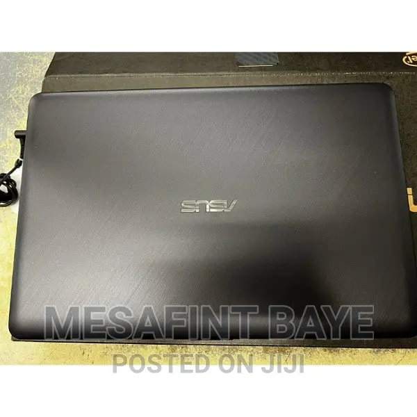 New Laptop Asus VivoBook 15 X540NA 4GB Intel Core I5 HDD 1T