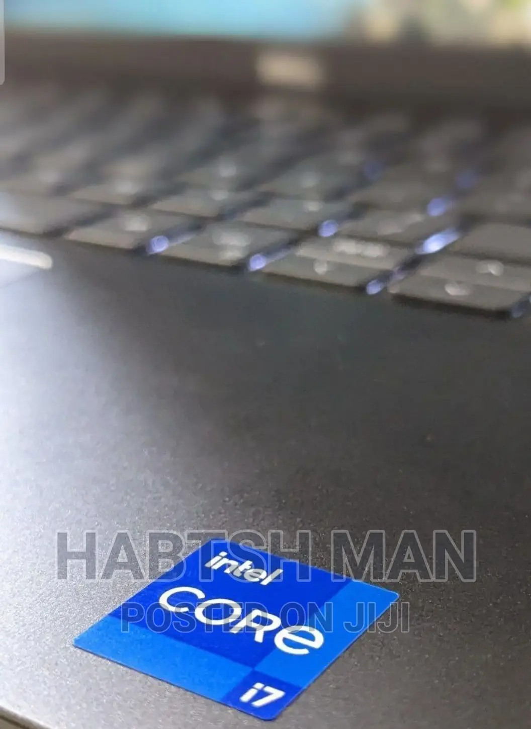 New Laptop Dell Vostro DVCI309 8GB Intel Core I7 SSD 256GB