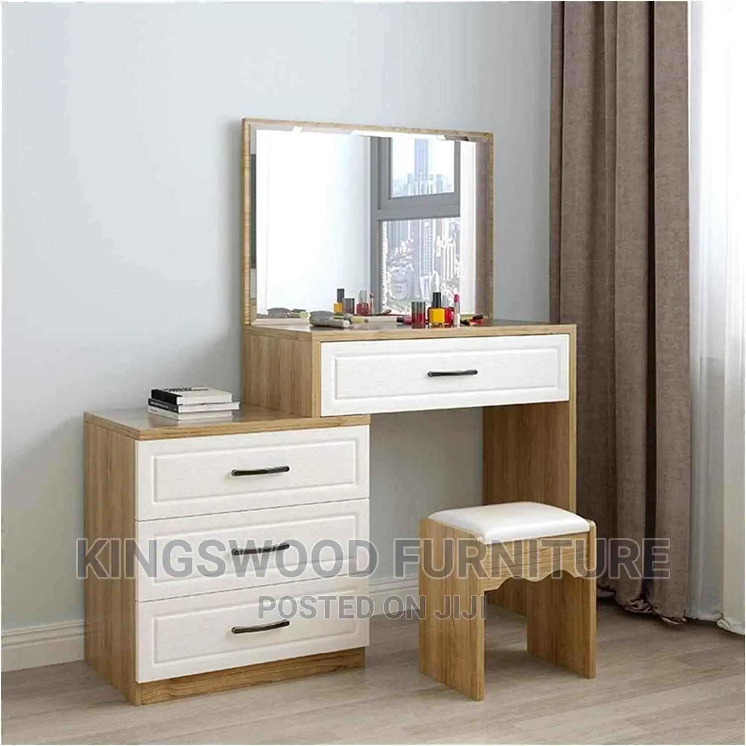 Make Up and Hair Dresser