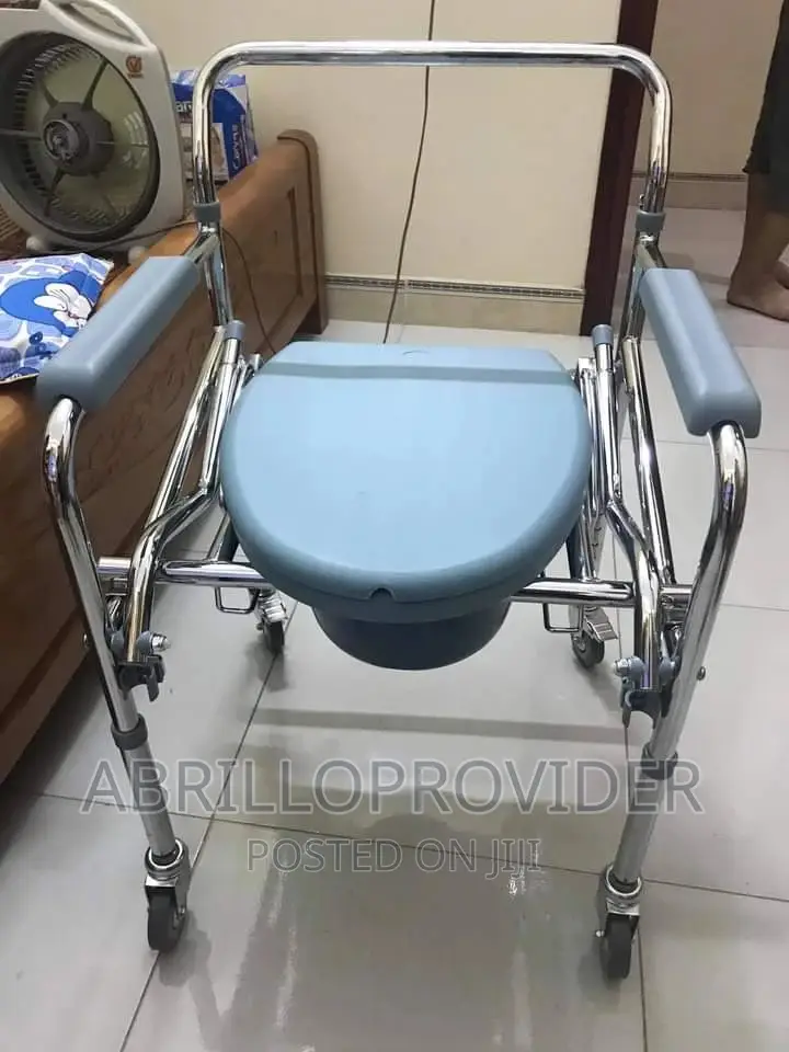 Folding Commode Chair With Wheel