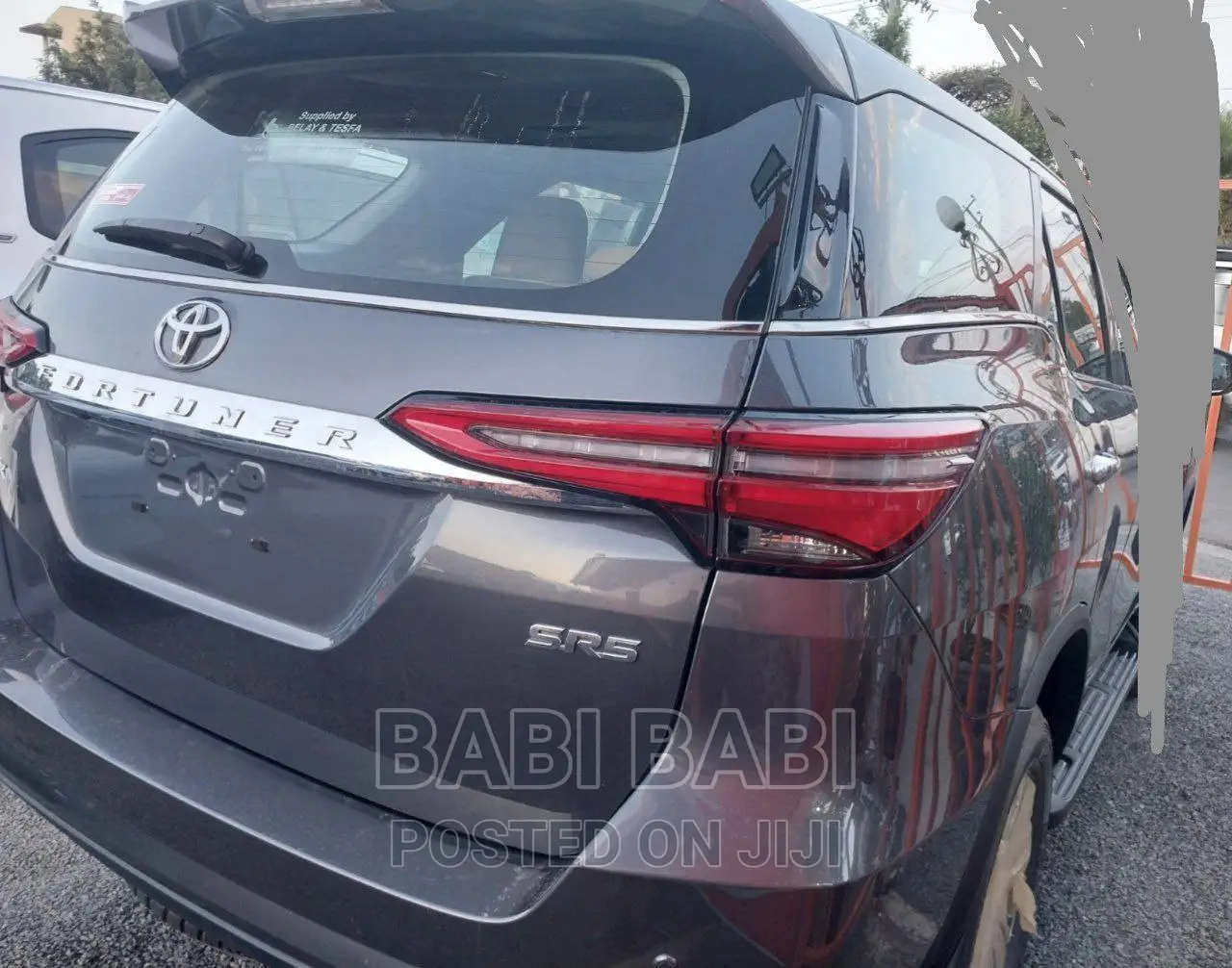 New Toyota Fortuner 2023 Gray