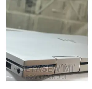 New Laptop HP Envy X360 8GB Intel Core I5 SSD 512GB