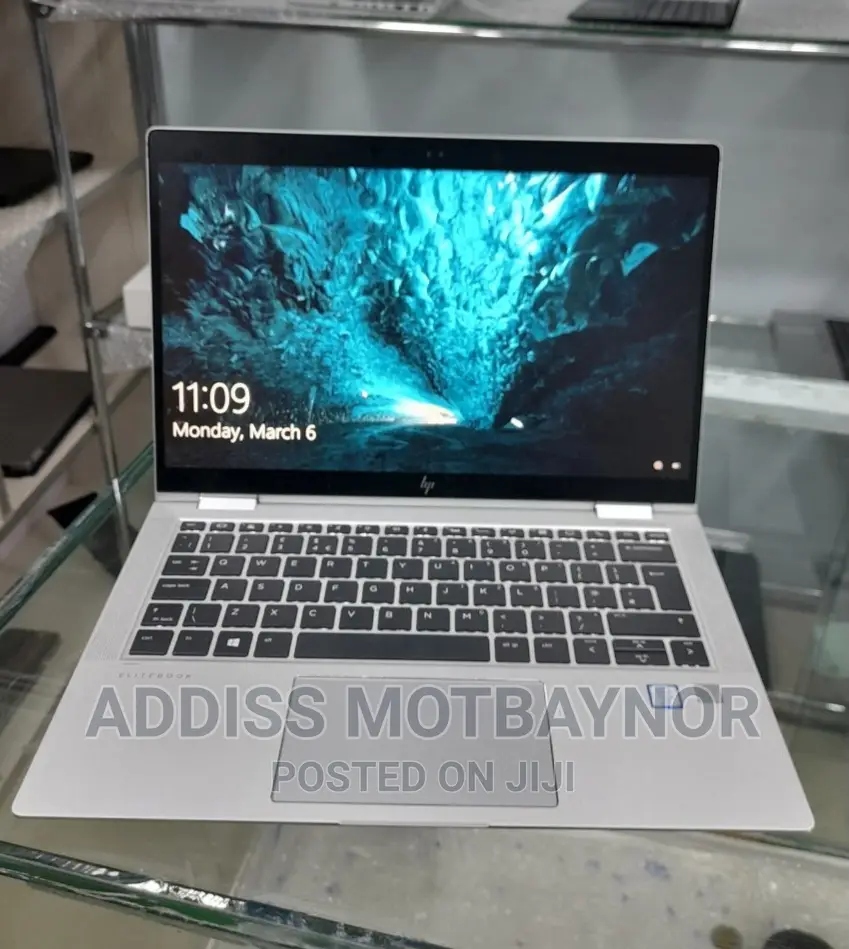 New Laptop HP EliteBook 1030 16GB Intel Core i5 SSD 512GB