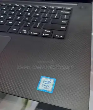 New Laptop Dell XPS 15 16GB Intel Core I7 SSD 512GB