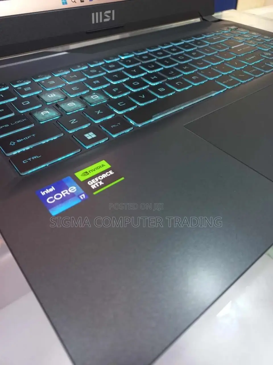 New Laptop MSI MSI Sword 15 8GB Intel Core I7 SSD 512GB