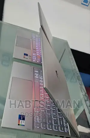 New Laptop HP Pavilion 15 8GB Intel Core I5 SSD 512GB