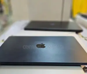 New Laptop Apple MacBook Air 2022 M2 8GB Apple M2 Ultra SSD 256GB