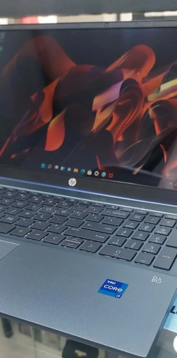 New Laptop HP Pavilion 15 8GB Intel Core I7 SSD 512GB