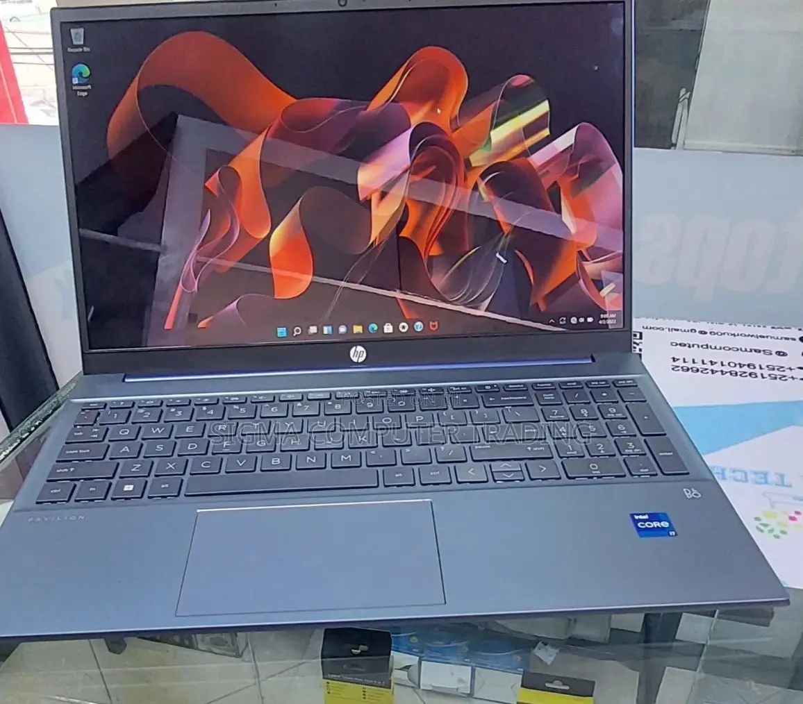 New Laptop HP Pavilion 15 8GB Intel Core I7 SSD 512GB