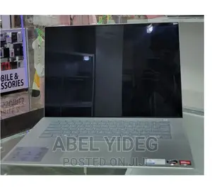 New Laptop Dell 16GB AMD Ryzen 7 SSD 1T