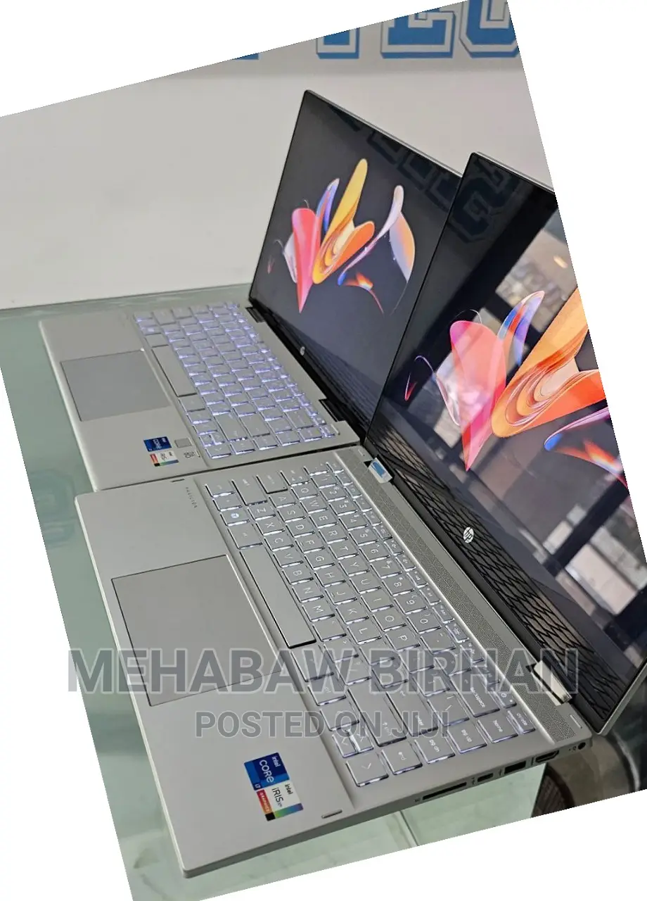 New Laptop HP Pavilion X360 8GB Intel Core I5 SSD 512GB