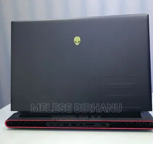 New Laptop Alienware M17x R2 32GB AMD Ryzen 9 SSD 1T