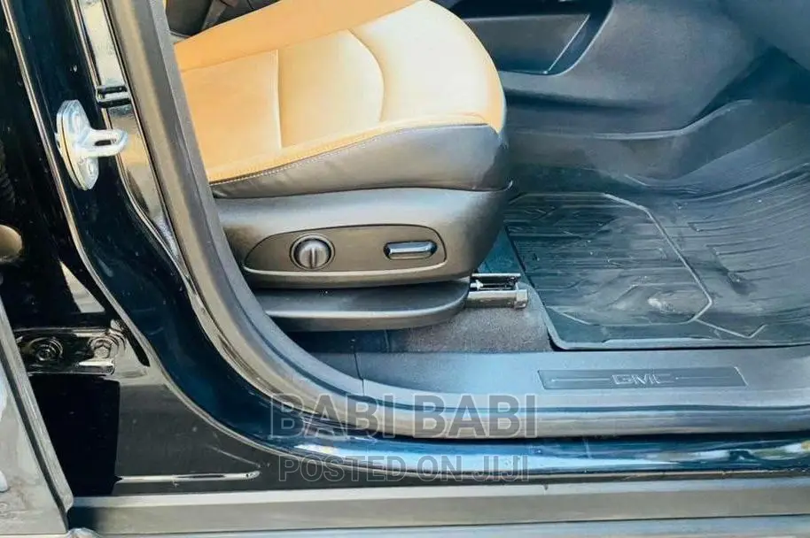 New GMC Terrain 2021 Black