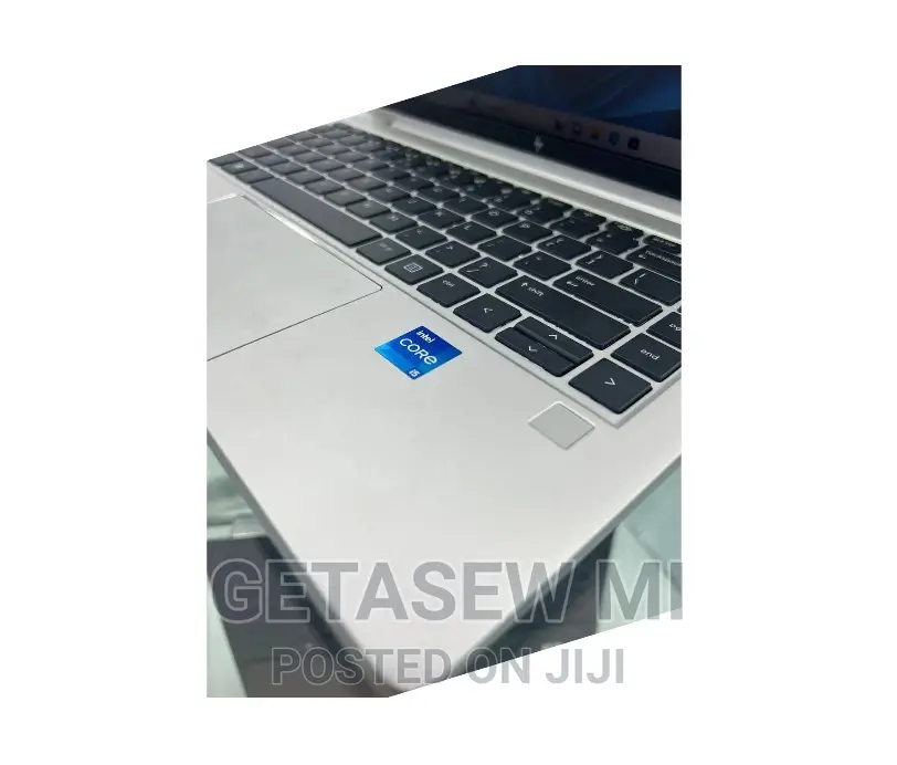 New Laptop HP 8GB Intel Core I5 SSD 512GB