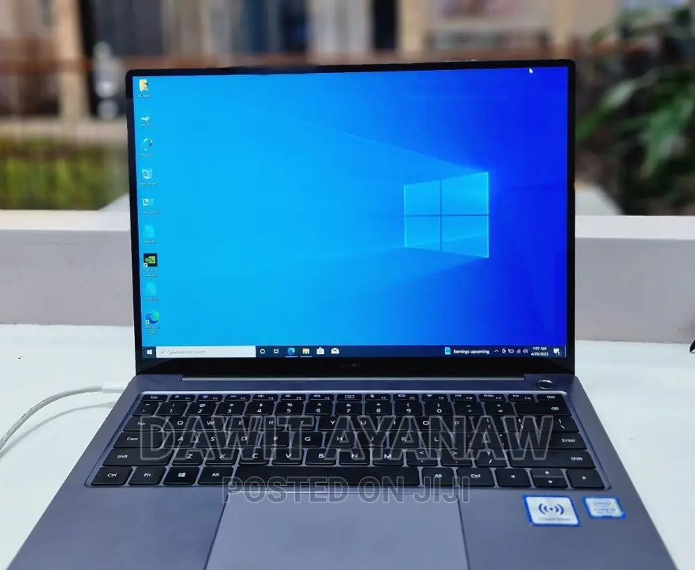 New Laptop Huawei MateBook X Pro 8GB Intel Core I5 SSD 512GB