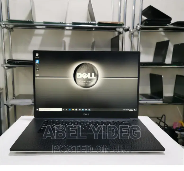 New Laptop Dell Precision 5520 16GB Intel Core I7 SSD 512GB