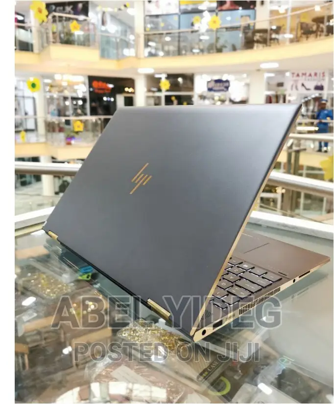 New Laptop HP Spectre X360 16GB Intel Core I7 SSD 512GB