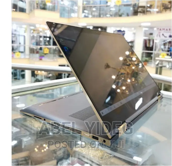 New Laptop HP Spectre X360 16GB Intel Core I7 SSD 512GB