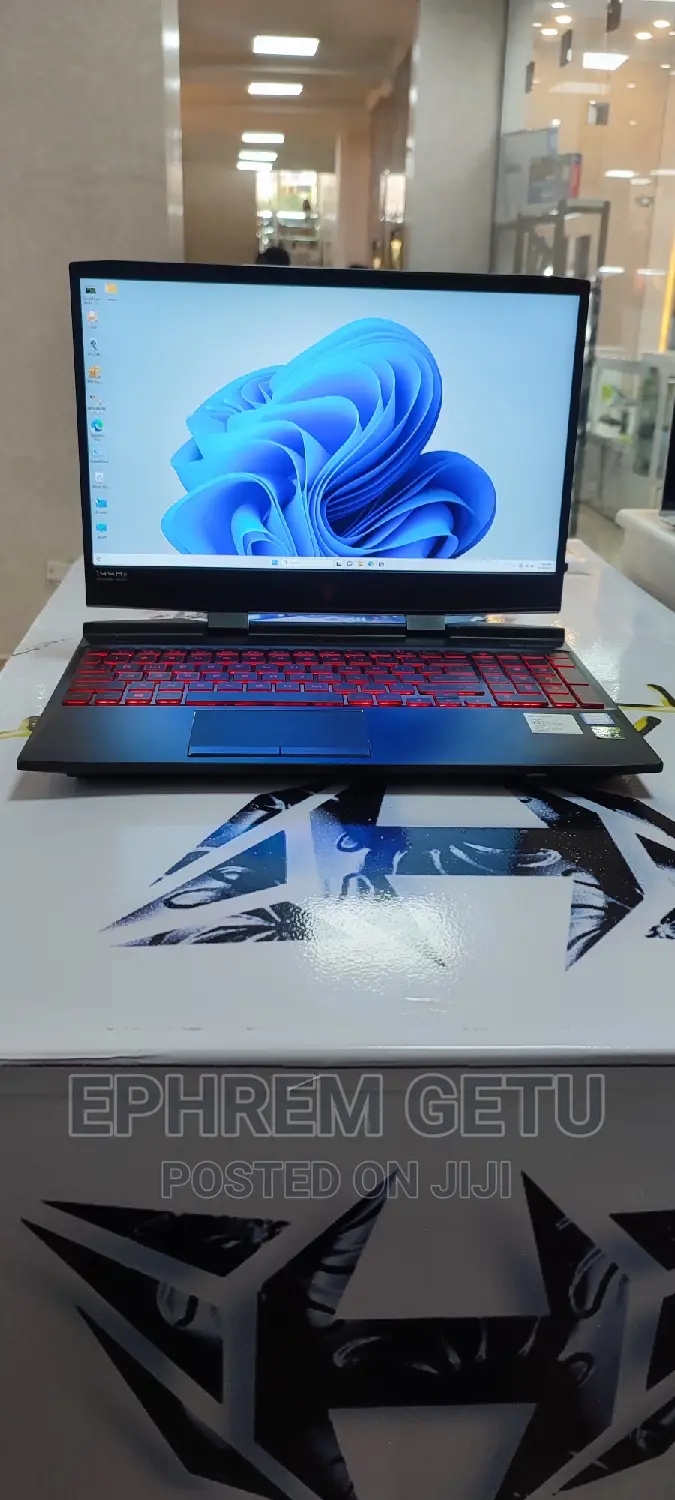 New Laptop HP Omen 15 16GB Intel Core I7 SSD 512GB