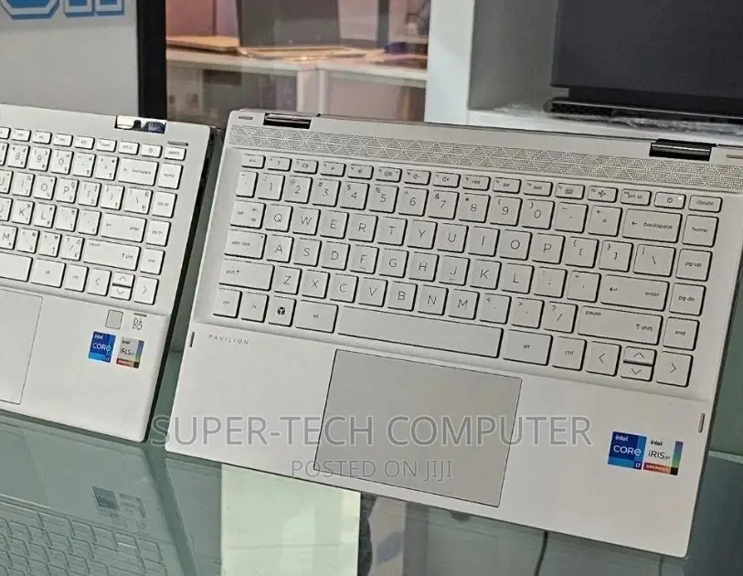 New Laptop HP Pavilion X360 8GB Intel Core I5 SSD 512GB