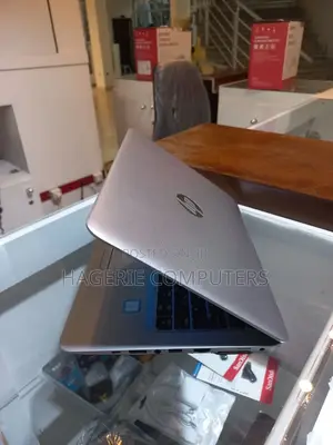 New Laptop HP EliteBook 820 G4 8GB Intel Core I5 SSD 256GB