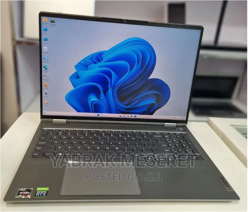 New Laptop Lenovo 32GB AMD Ryzen 9 SSD 1T