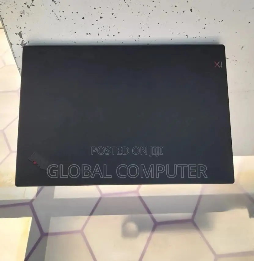 New Laptop Lenovo ThinkPad Yoga 8GB Intel Core I7 SSD 512GB