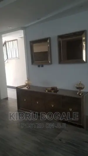 7bdrm House in Ayat, Bole for sale