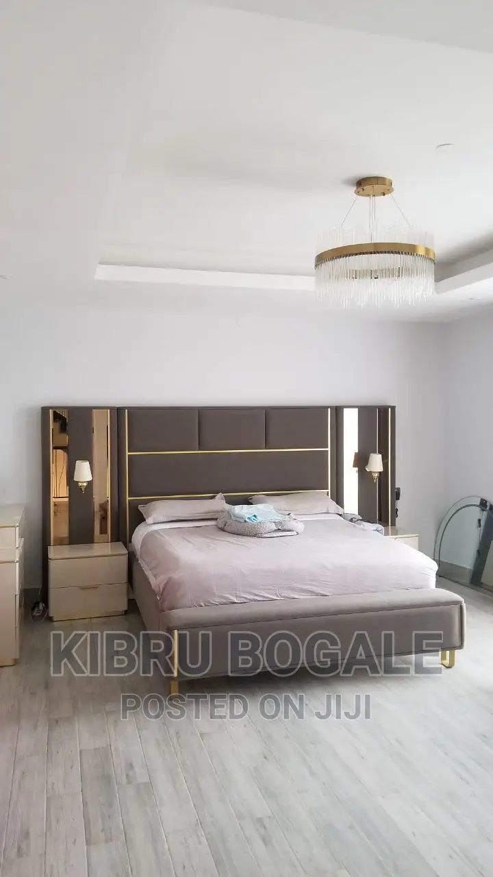 7bdrm House in Ayat, Bole for sale