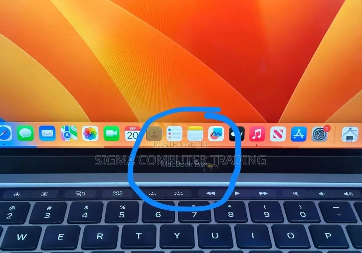 New Laptop Apple MacBook 2020 8GB Intel Core I5 SSD 256GB