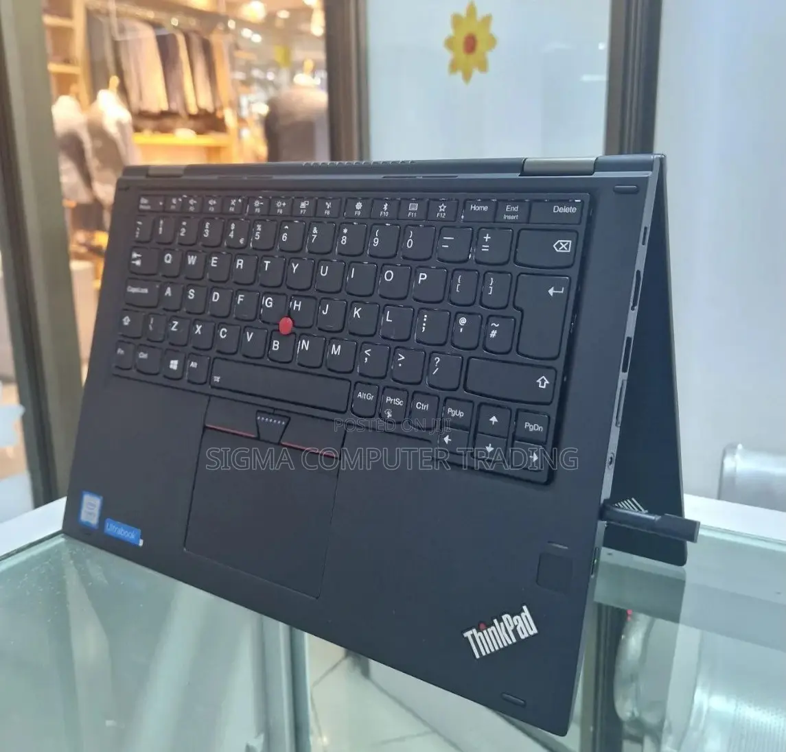 New Laptop Lenovo ThinkPad Yoga 8GB Intel Core I5 SSD 512GB