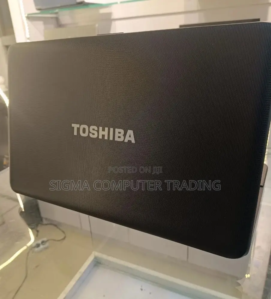 Laptop Toshiba Tecra M10 4GB AMD HDD 500GB