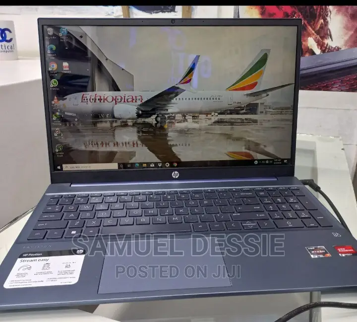 New Laptop HP Pavilion 15 8GB AMD Ryzen 7 SSD 512GB