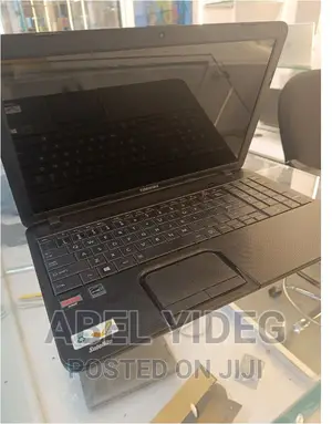 New Laptop Toshiba Satellite C55 4GB AMD HDD 500GB