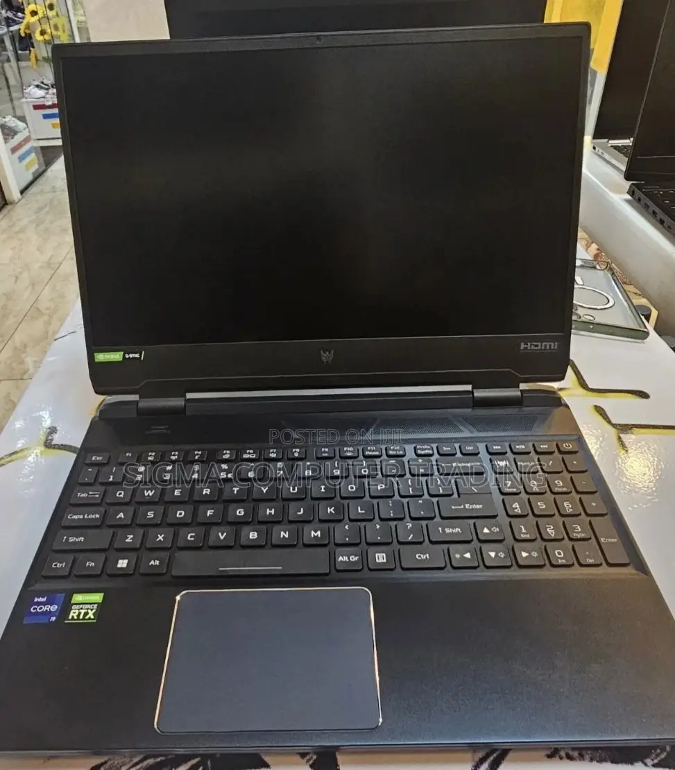 New Laptop Acer Predator Helios 300 16GB Intel Core I9 SSD 512GB