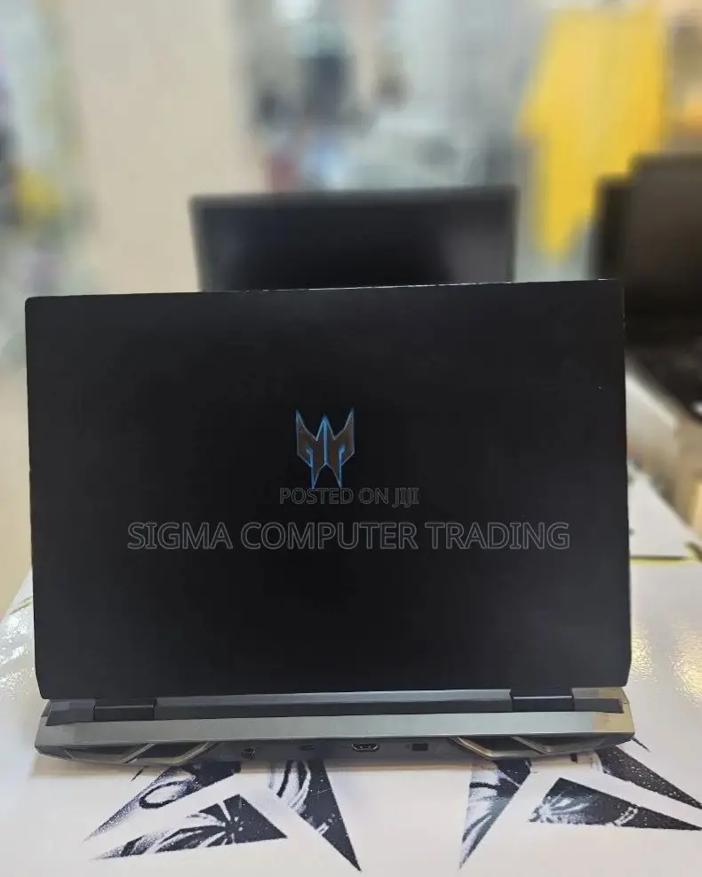 New Laptop Acer Predator Helios 300 16GB Intel Core I9 SSD 512GB