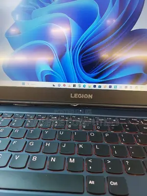 New Laptop Lenovo Legion 5 16GB AMD Ryzen 7 SSD 1T