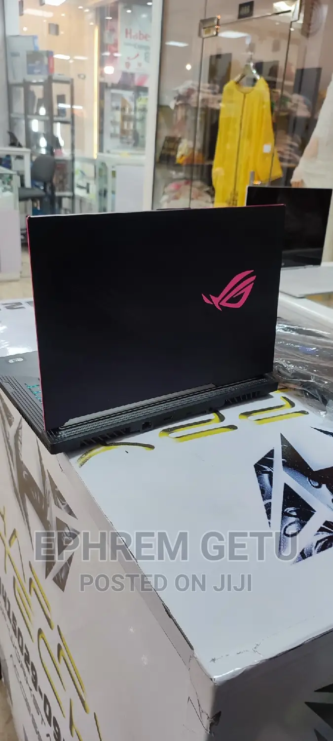 New Laptop Asus ROG Strix G15 16GB Intel Core I7 SSD 512GB