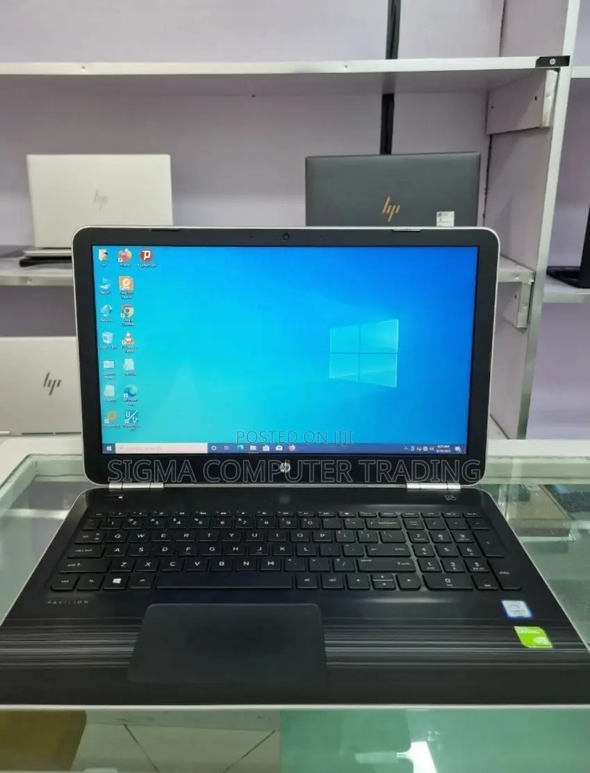 Laptop HP Pavilion 15 8GB Intel Core I5 HDD 1T